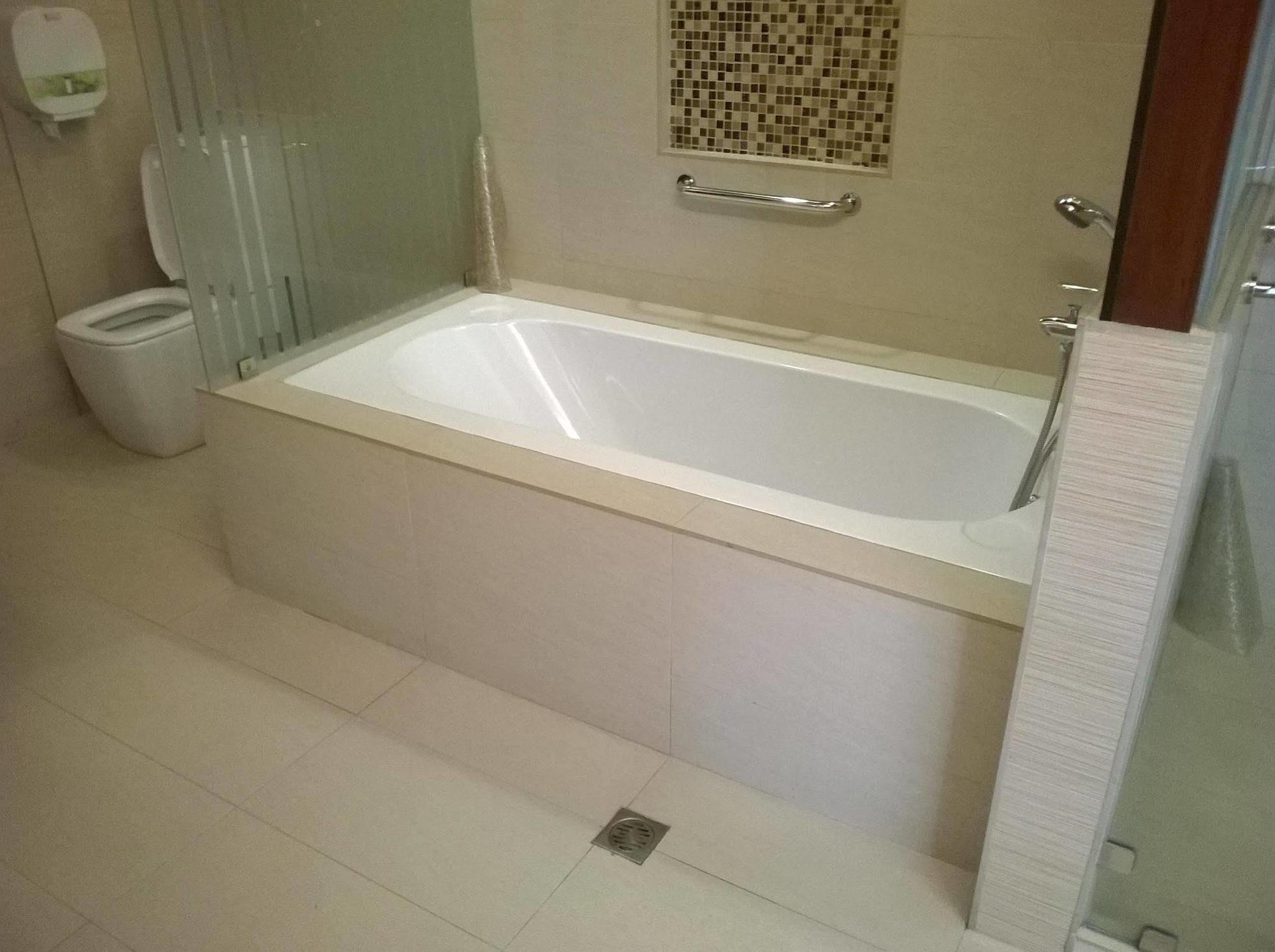 אילוילו Skinetics Wellness Center Boutique Hotel מראה חיצוני תמונה
